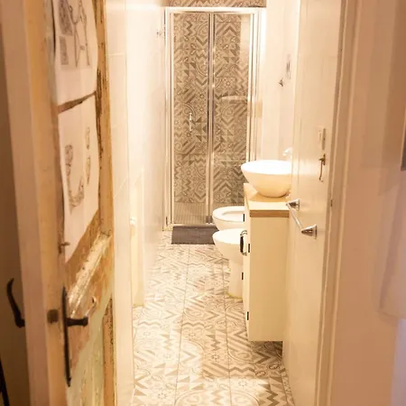 Castiglione35home, Bologna's Historic Center *