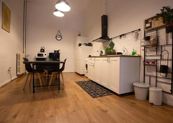 Castiglione35home, Bologna's Historic Center Lägenhet